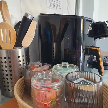 Independant Dans Maison Avec Parking Gratuit